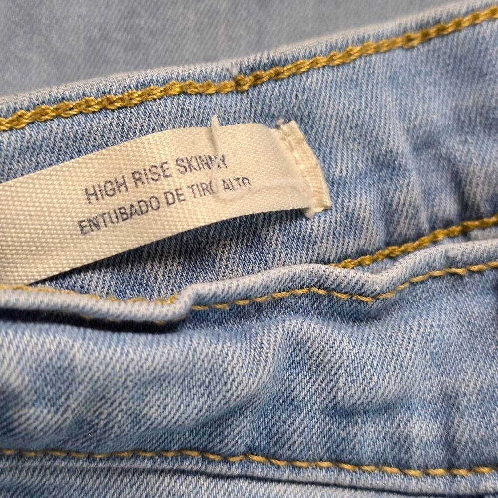 Universal Thread High Rise Skinny Jeans 8R - Picture 4 of 8